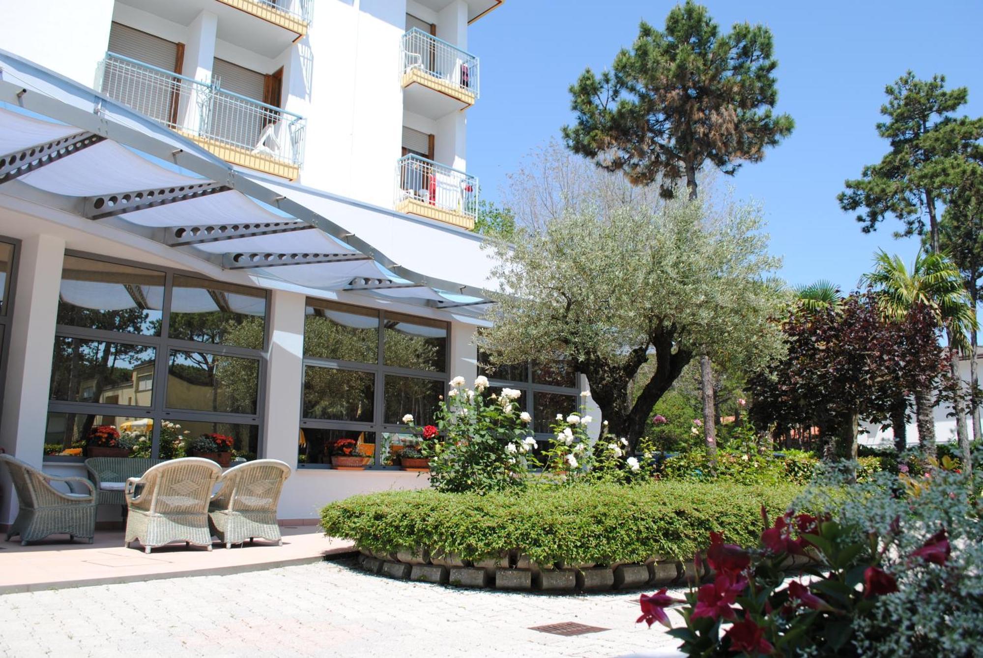 Hotel Franz بيبيوني المظهر الخارجي الصورة