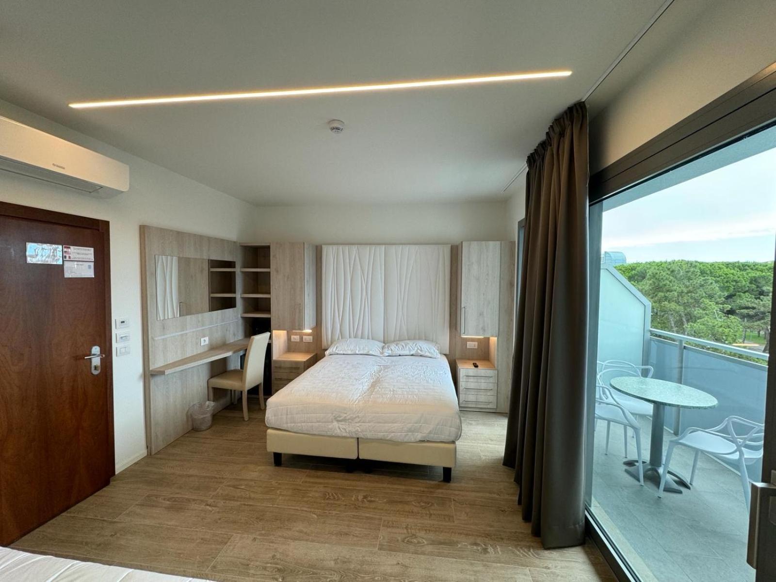 Hotel Franz بيبيوني المظهر الخارجي الصورة